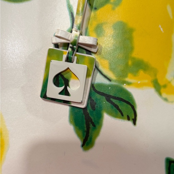 🌿♠️RARE🍋Kate Spade Lemon tote 🍋♠️🌿 - Picture 4 of 16